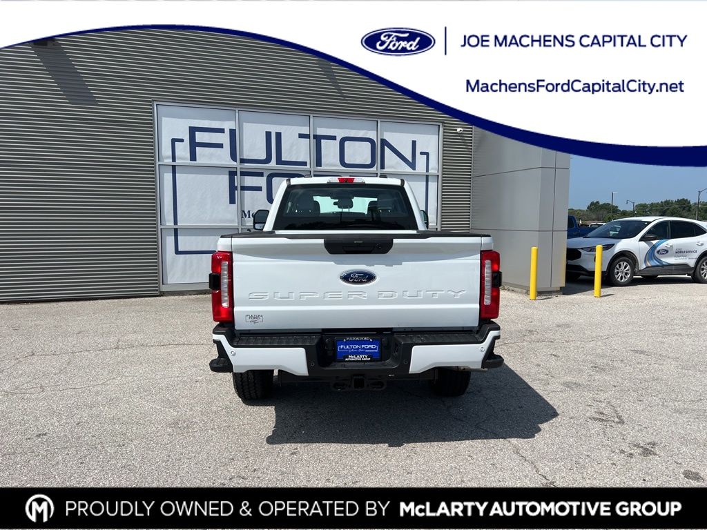 2025 Ford F-250 XL photo 8
