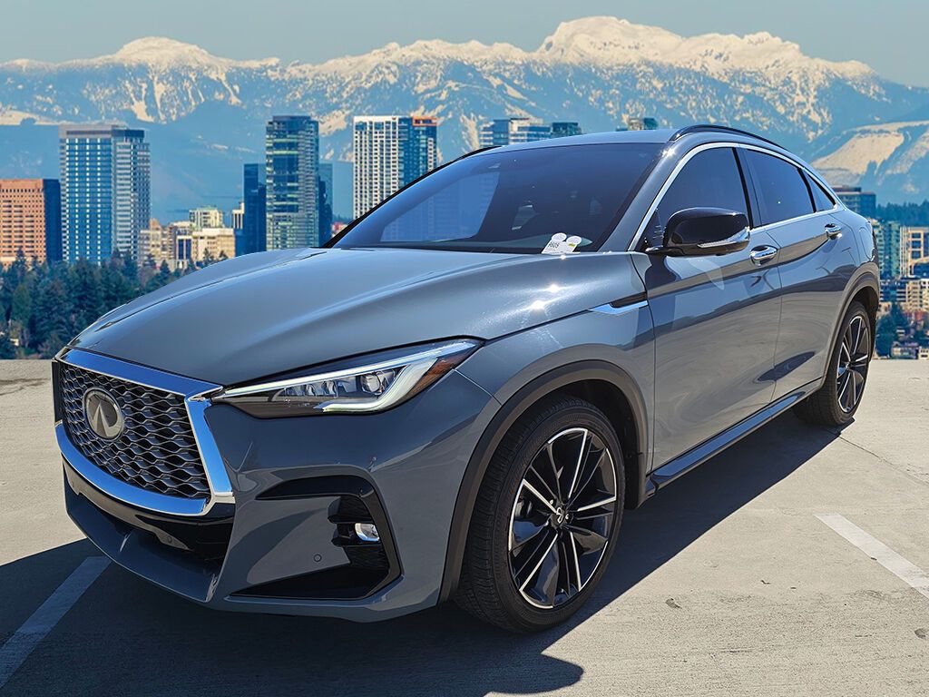 2022 Infiniti QX55 Essential photo 3