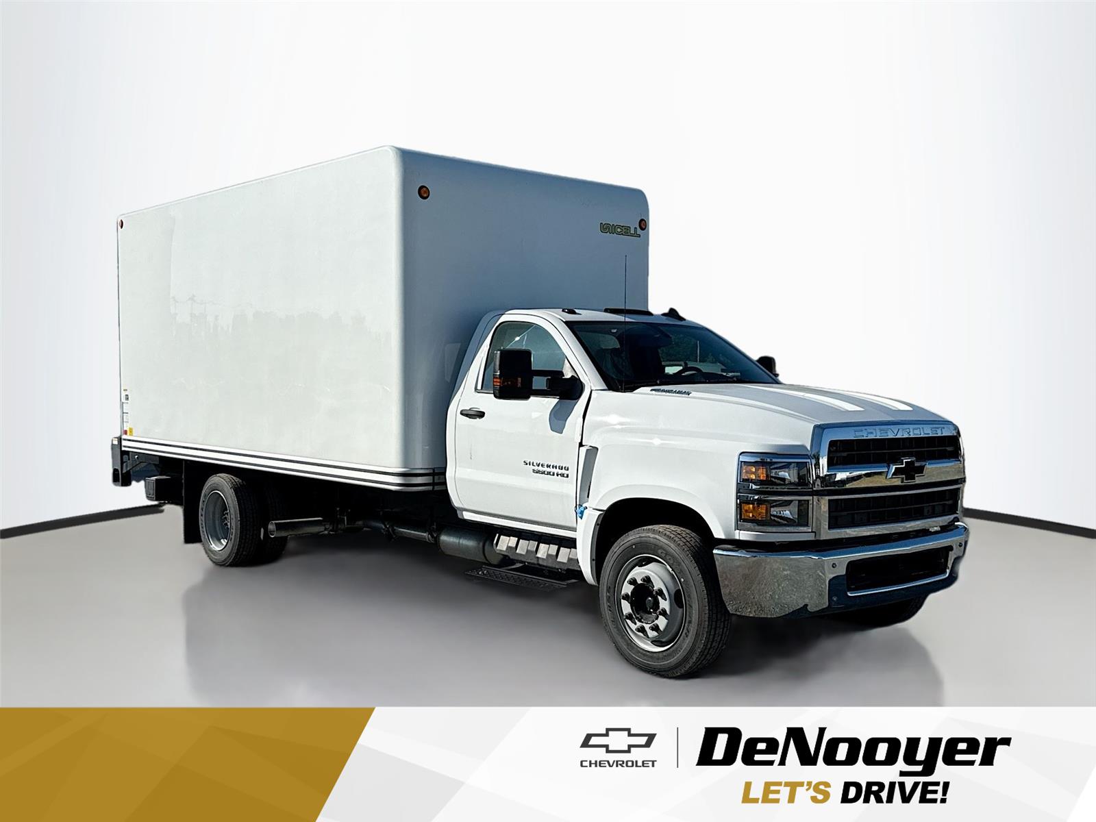 2023 Chevrolet Silverado Base's photo