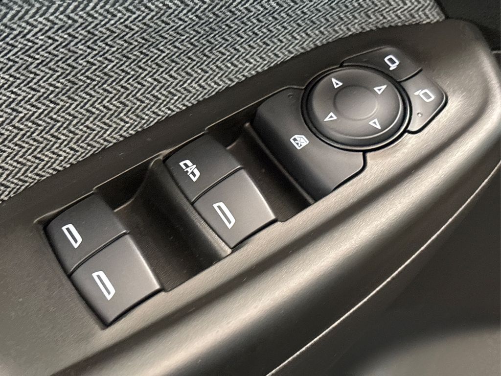 2022 Chevrolet Trailblazer LT photo 29