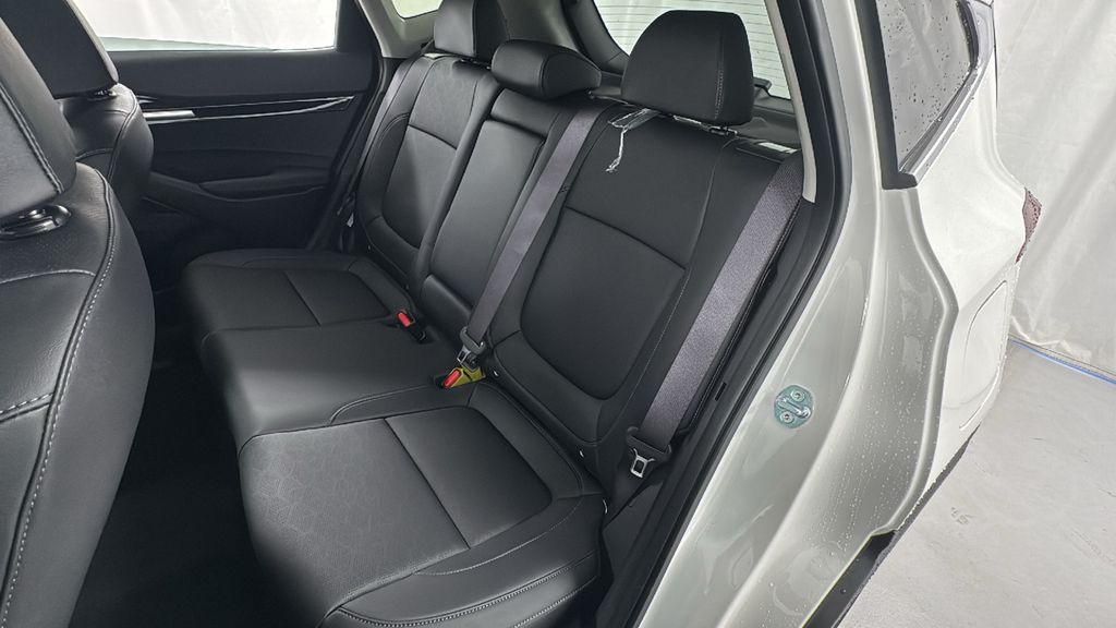 2026 Kia Seltos EX photo 11