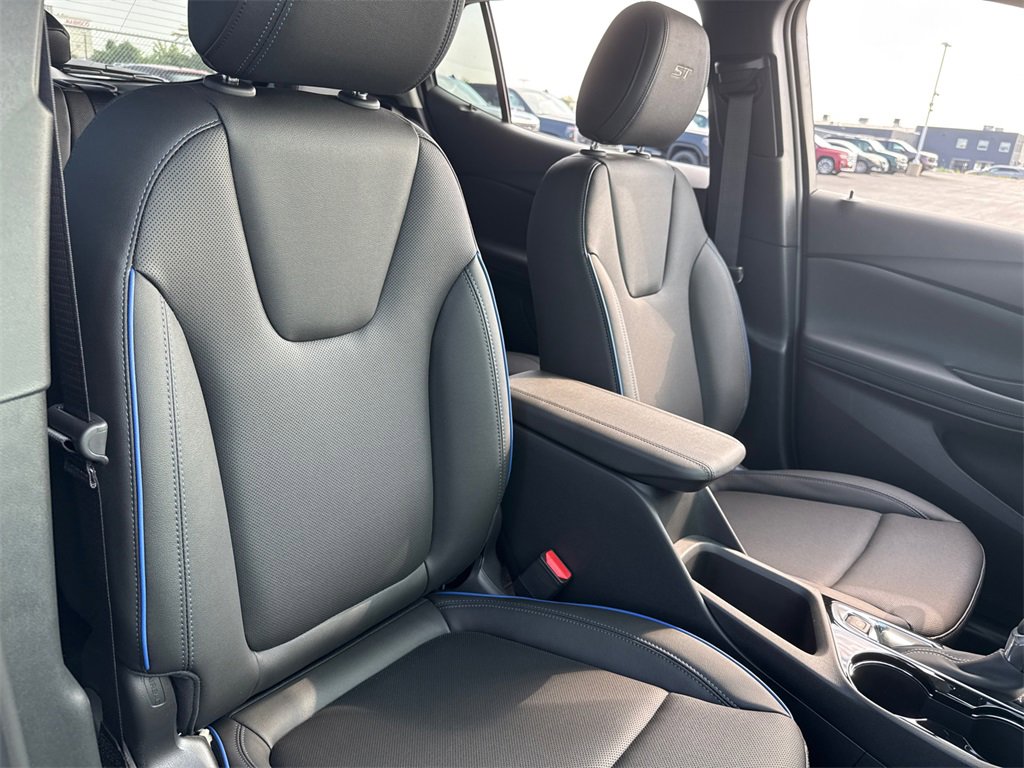 2026 Buick Encore GX Sport Touring photo 35