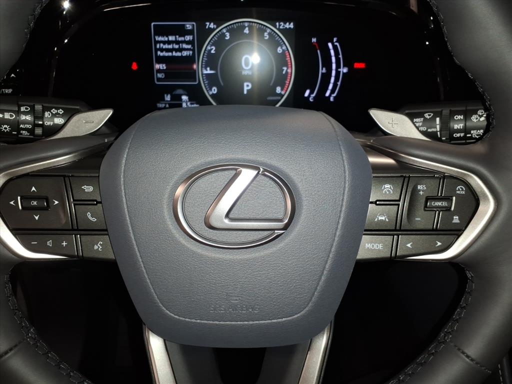 2026 Lexus NX 350 Premium AWD photo 4