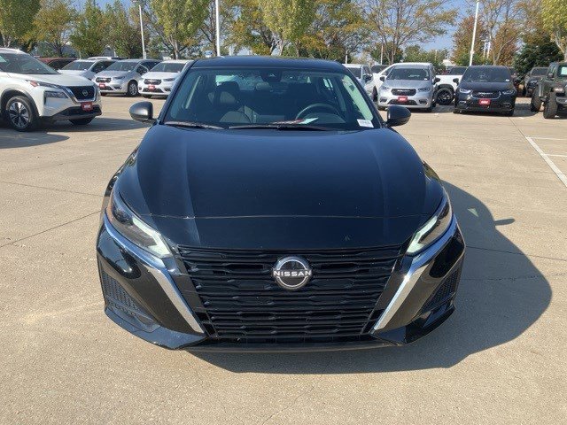 Certified 2024 Nissan Altima SV with VIN 1N4BL4DV7RN307040 for sale in Ankeny, IA