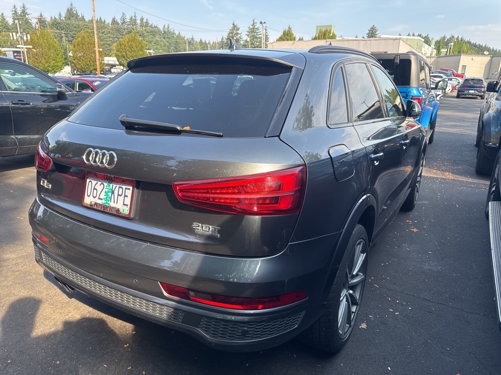2018 Audi Q3 Premium Plus photo 2