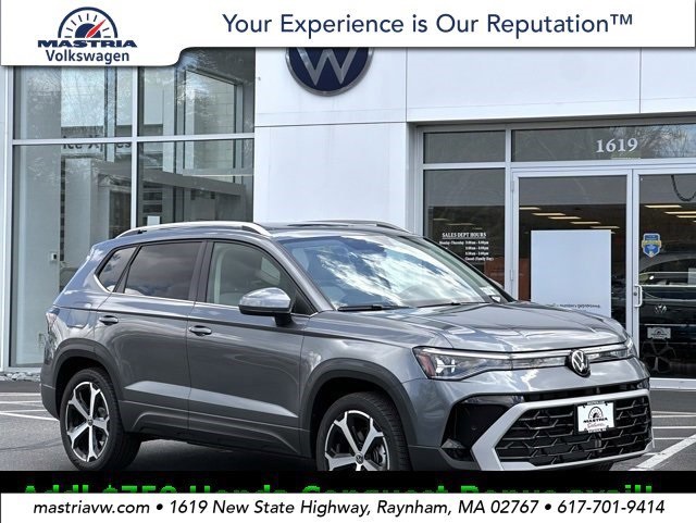 2025 Volkswagen Taos SEL's photo