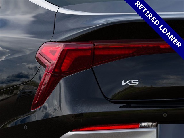 2025 Kia K5 EX photo 10