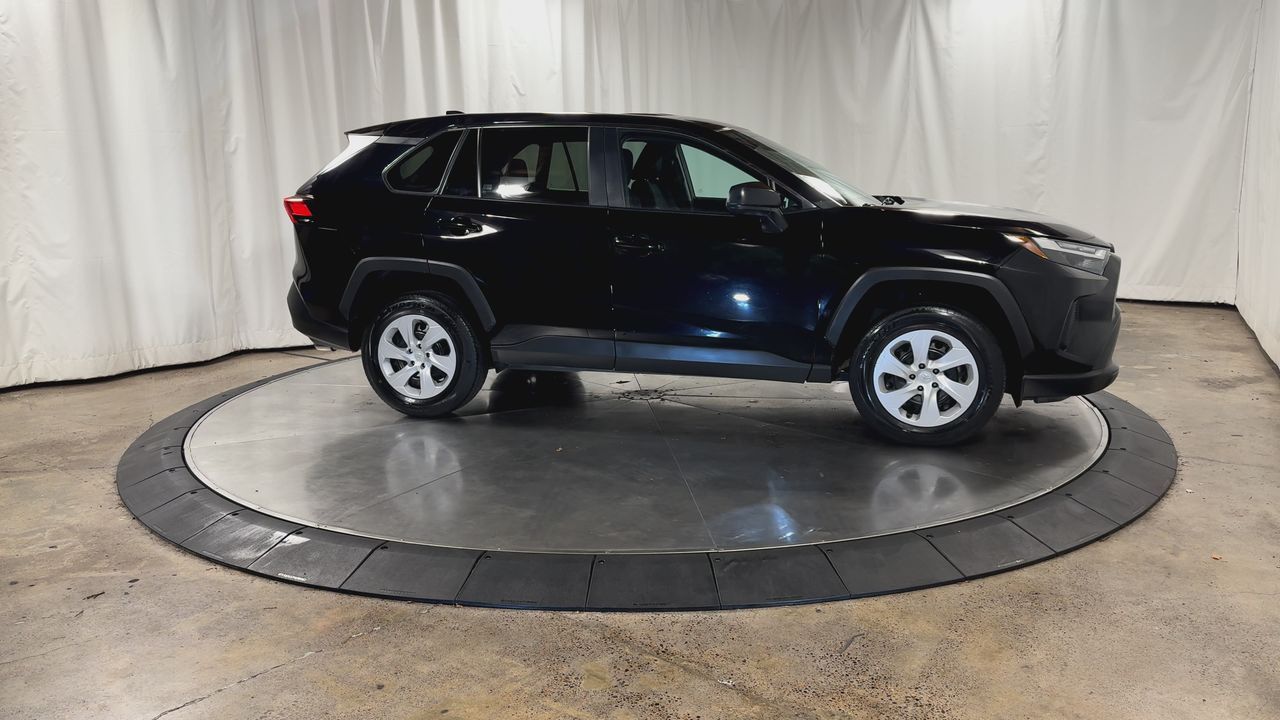 Used 2024 Toyota RAV4 LE with VIN 2T3F1RFV4RC451621 for sale in Kansas City
