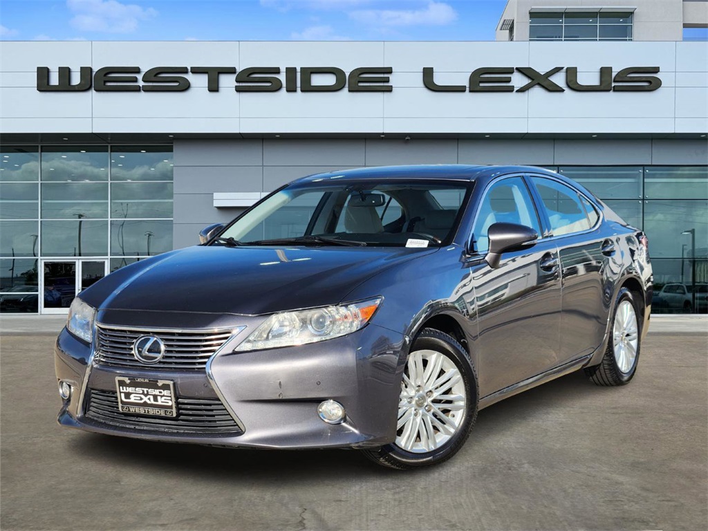 2013 Lexus ES 350's photo