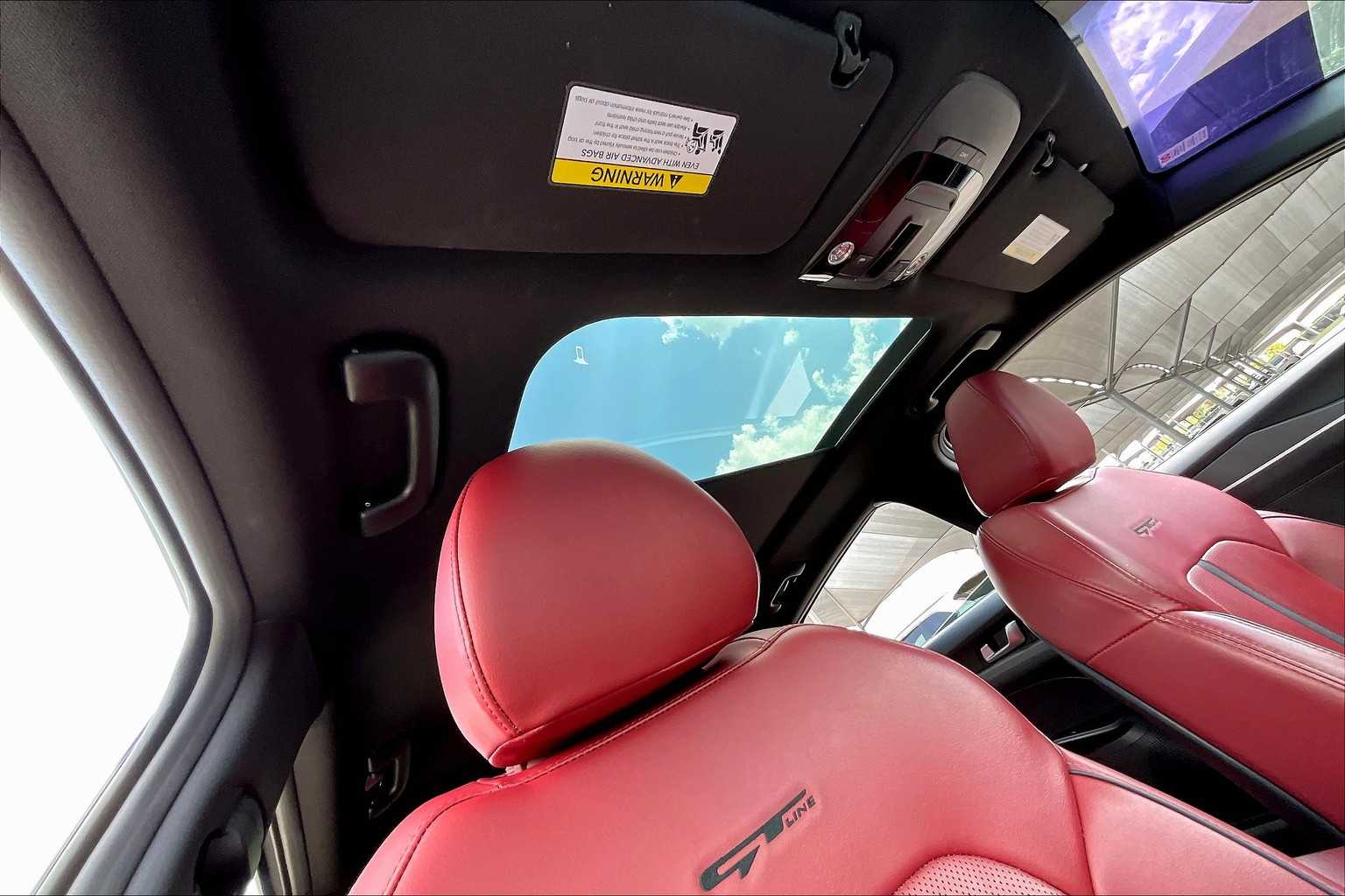 2022 Kia K5 GT-Line photo 13