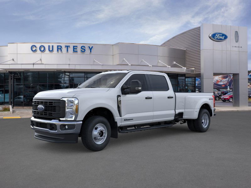 2026 Ford F-350 Super Duty XL's photo