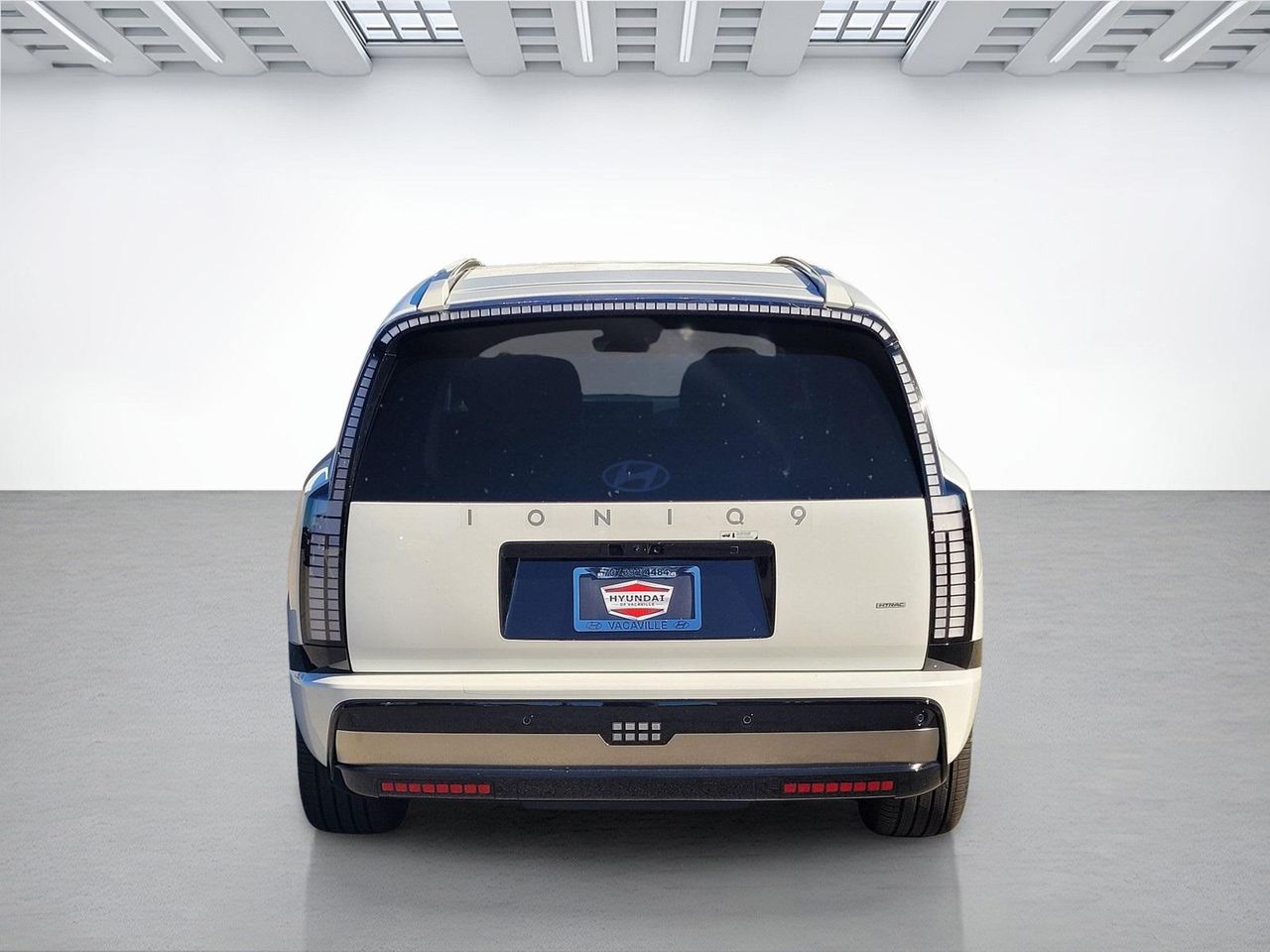 2026 Hyundai Ioniq photo 4