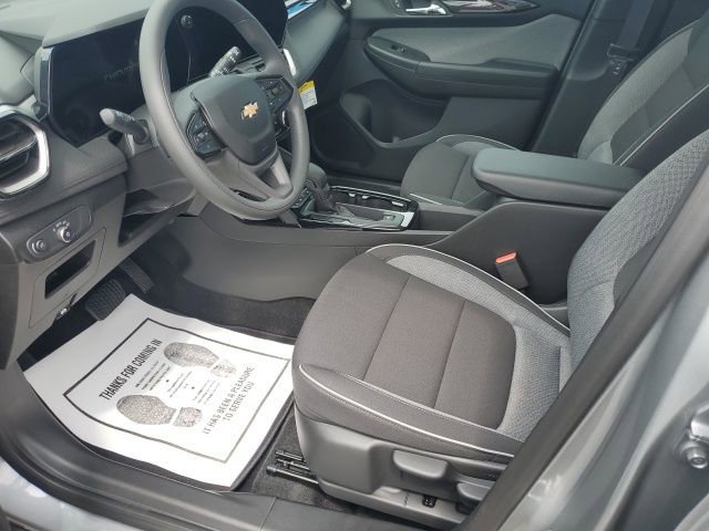 2026 Chevrolet Trailblazer LS photo 13