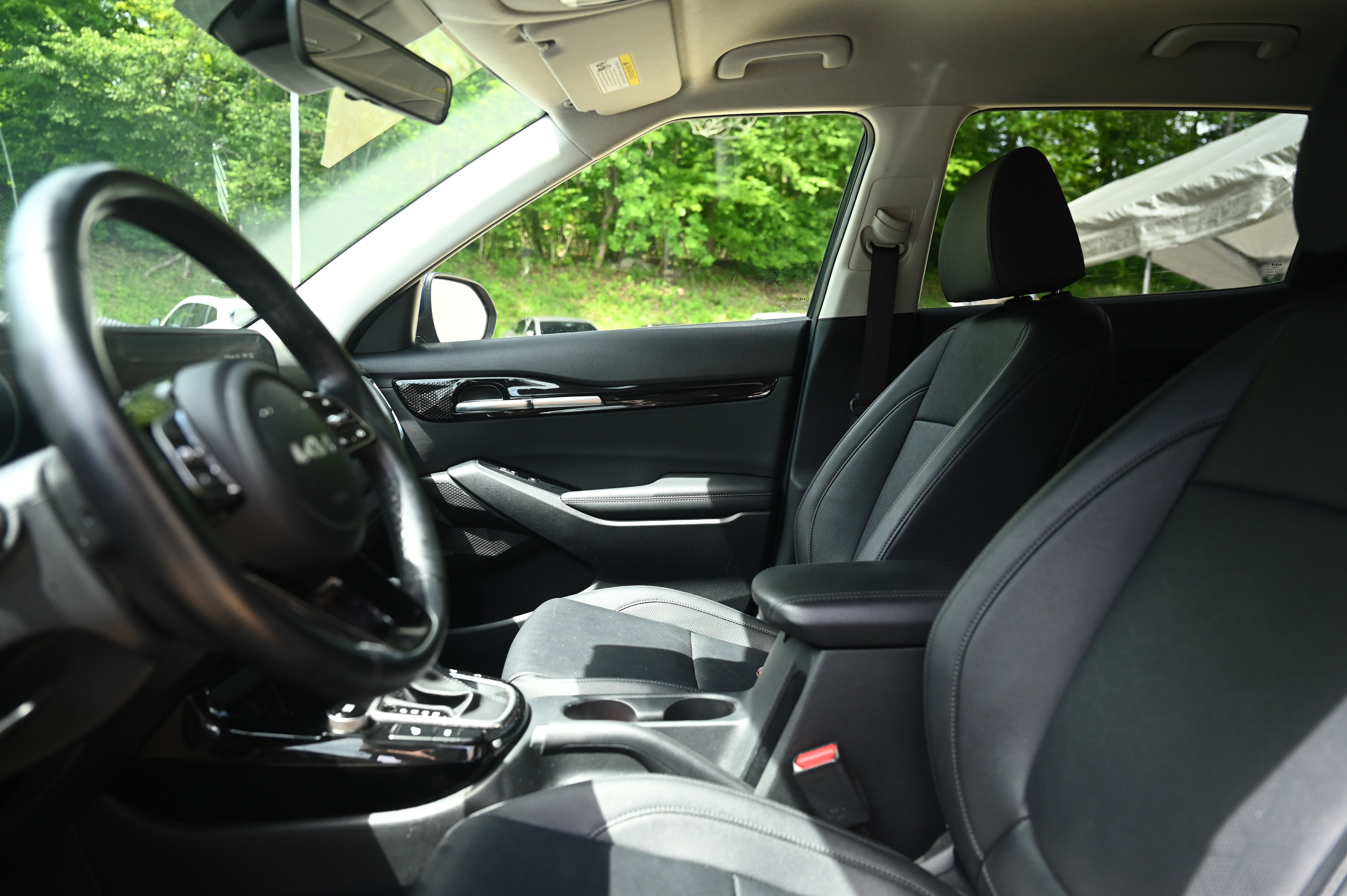 2024 Kia Seltos EX photo 18