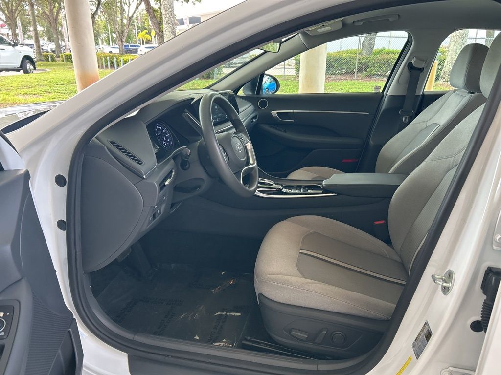 2021 Hyundai Sonata SEL photo 4