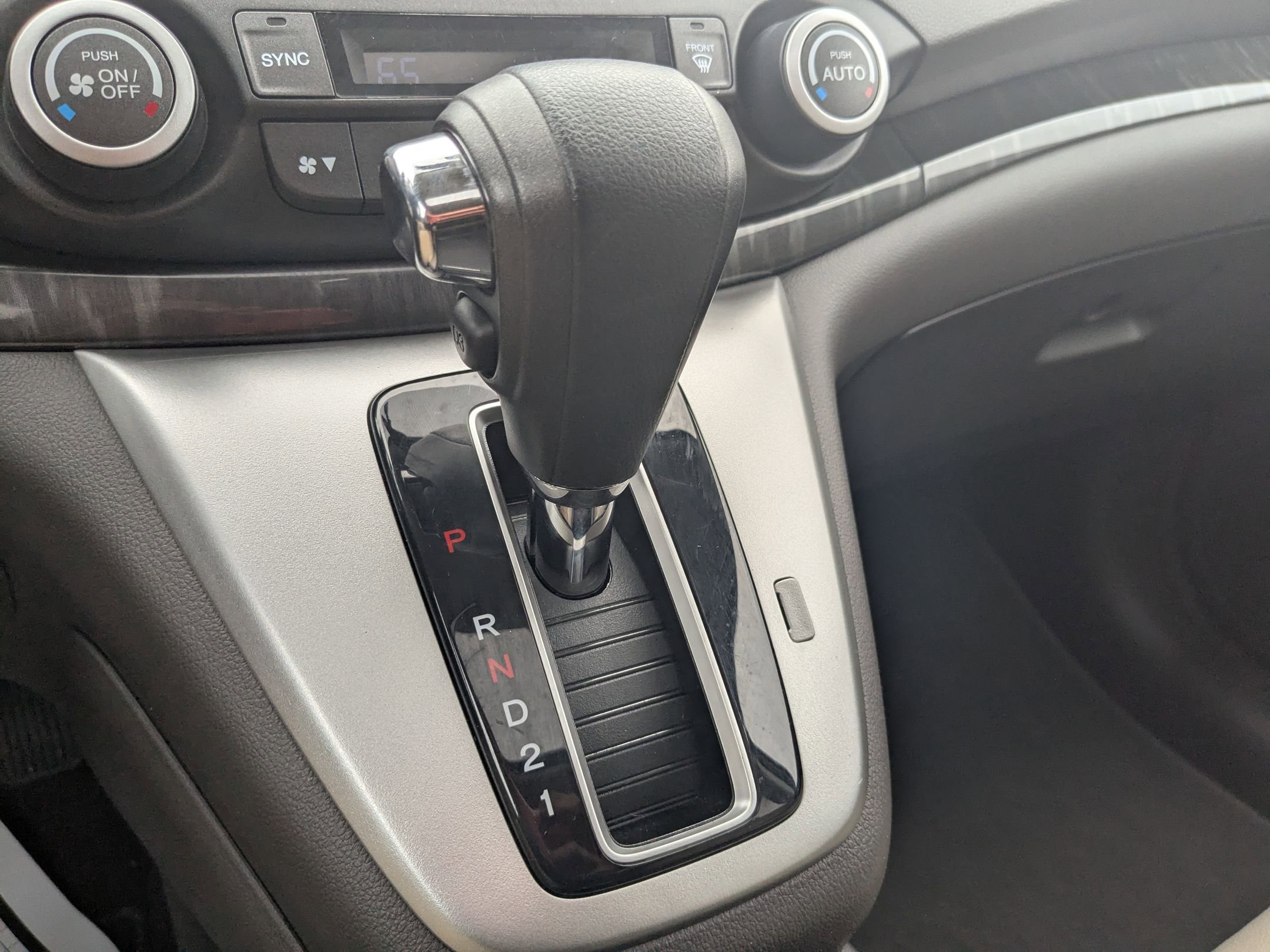 2014 Honda CR-V EX-L photo 21