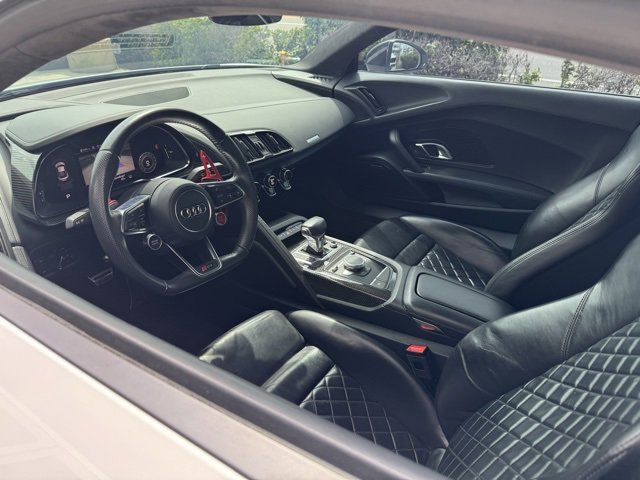 2018 Audi R8 Coupe V10 photo 20