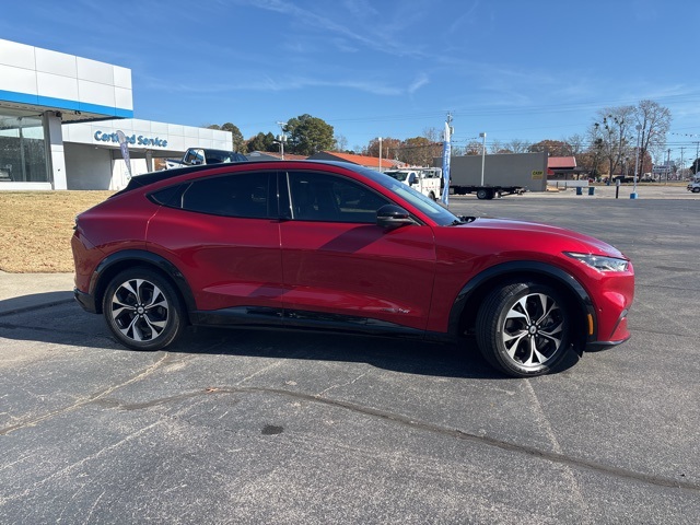 2021 Ford Mustang Mach-E Premium photo 4