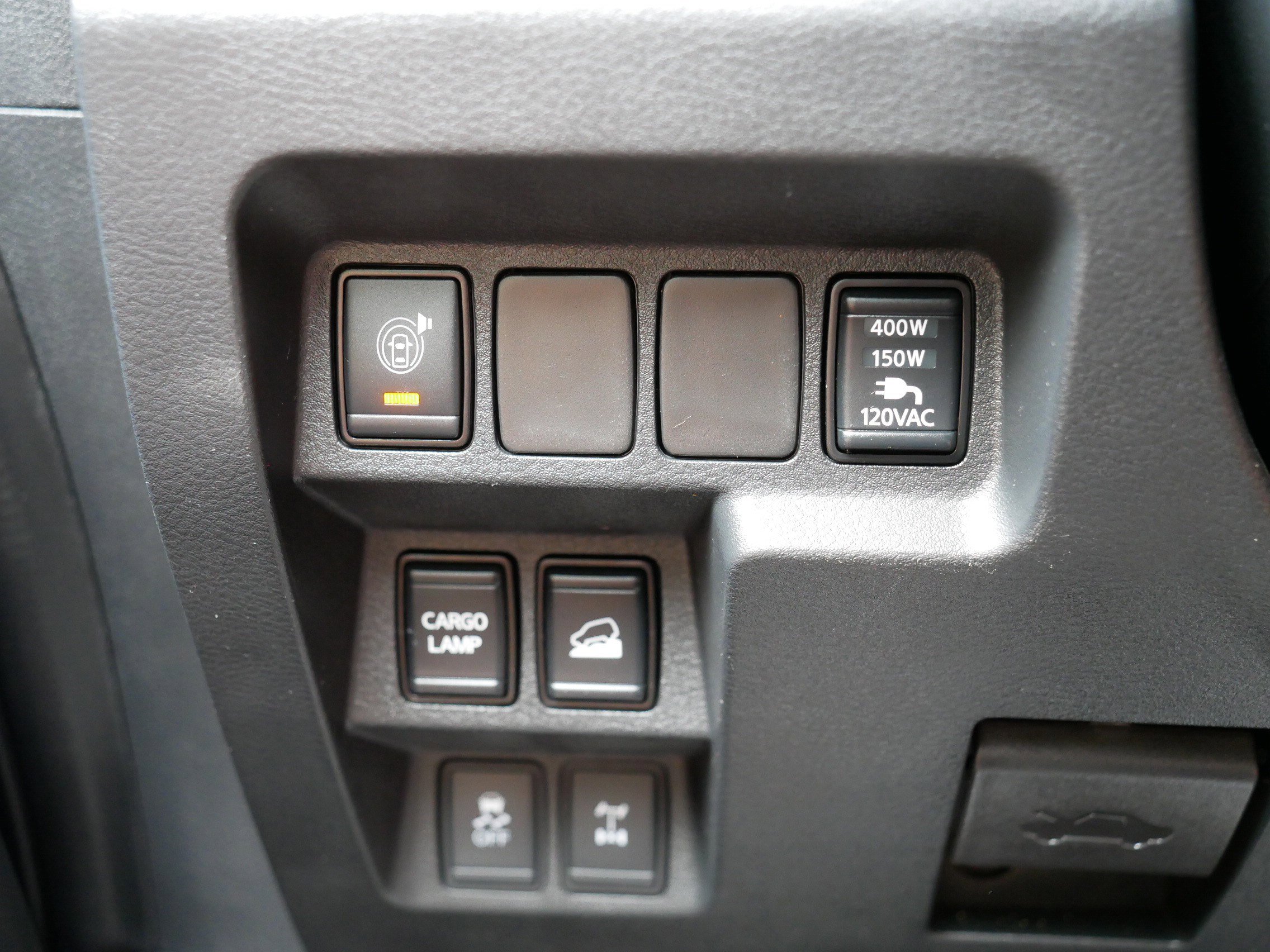 2022 Nissan Frontier PRO-4X photo 25