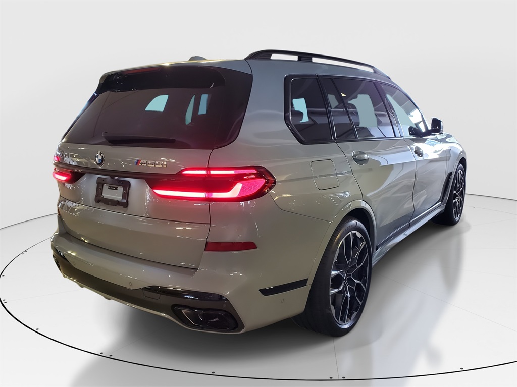 2026 Bmw X7 M60i photo 2