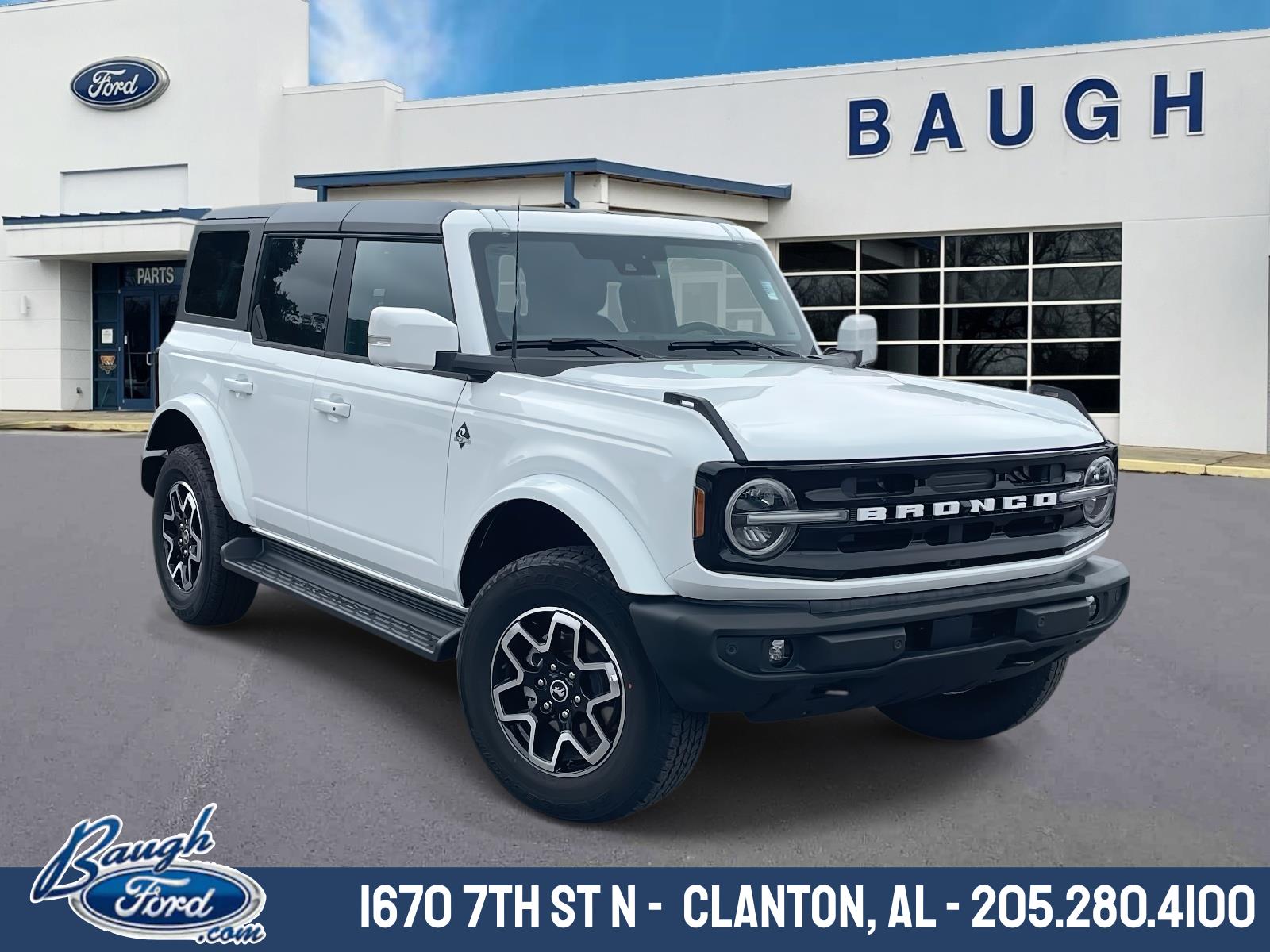2025 Ford Bronco 4-Door Outer Banks's photo