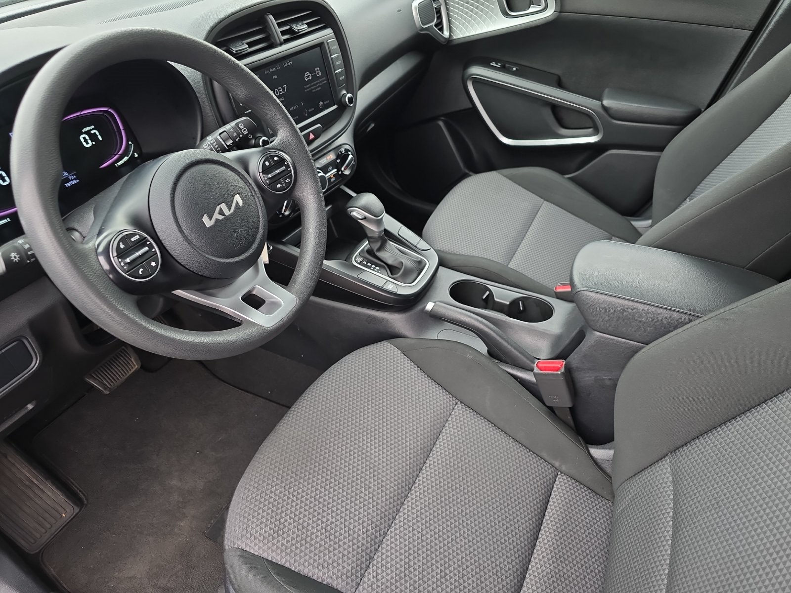 2023 Kia Soul LX photo 7