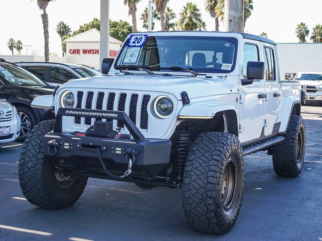 2020 Jeep Gladiator Overland photo 2