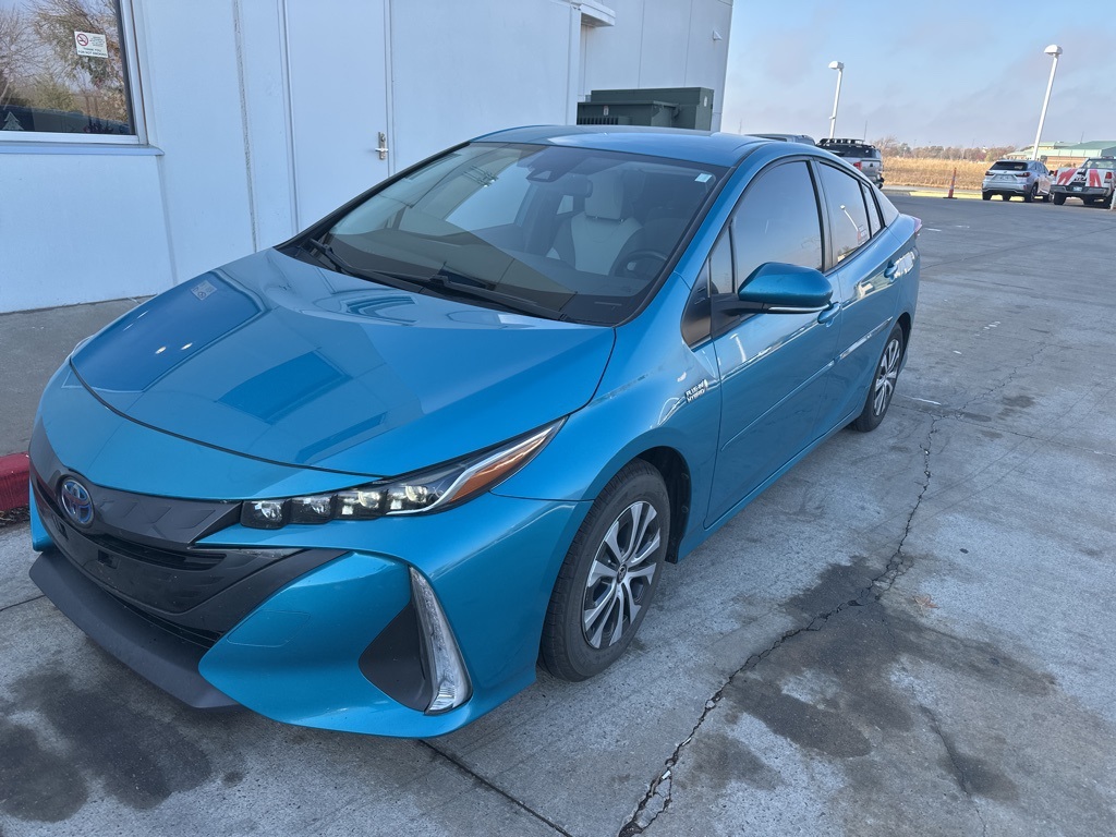 2021 Toyota Prius Prime XLE's photo