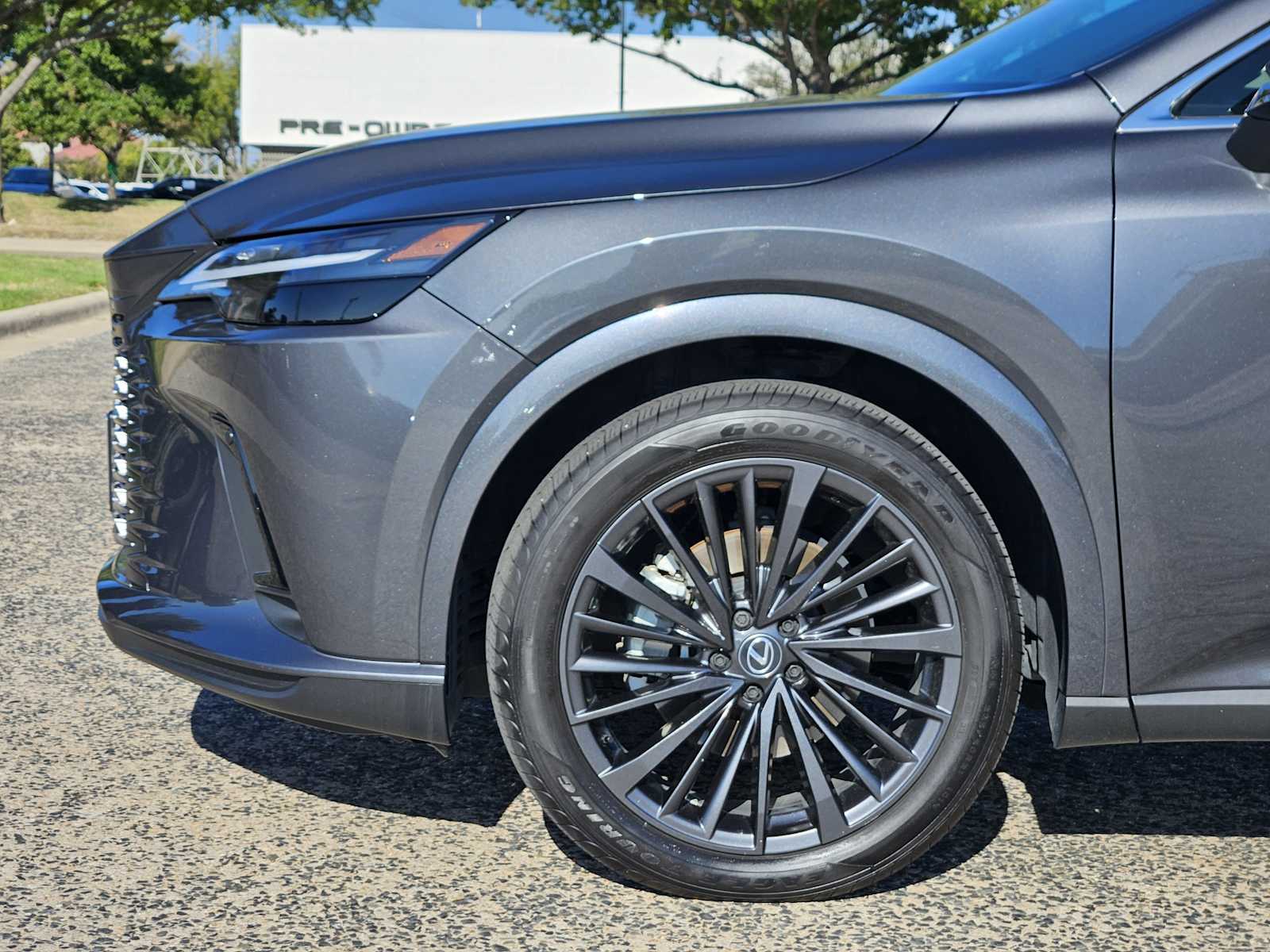 2025 Lexus RX 350 Premium photo 3