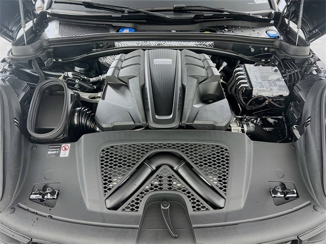 2026 Porsche Macan GTS photo 26