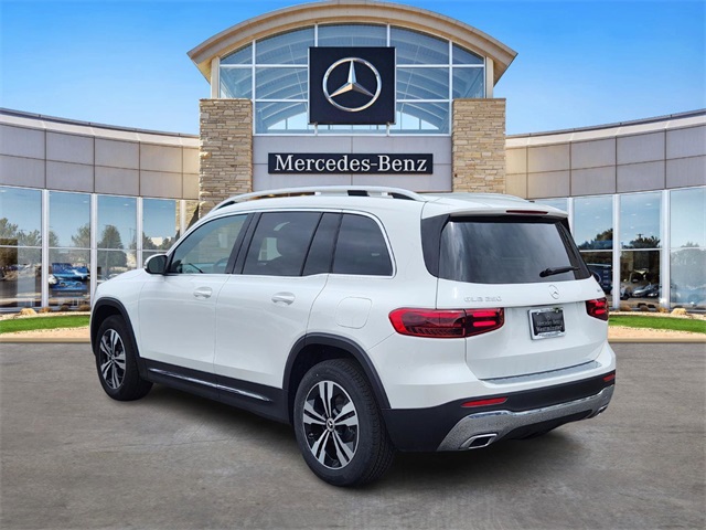 2025 Mercedes Benz GLB 250 4MATIC photo 3