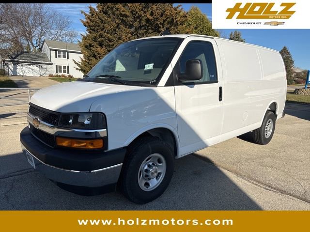 2025 Chevrolet Express Cargo Work Van's photo