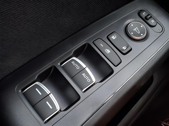 2025 Honda Civic Hatchback Sport photo 23