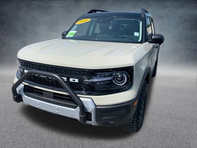 2025 Ford Bronco Sport Badlands photo 2