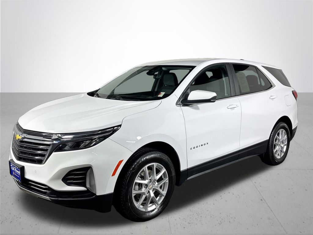 2023 Chevrolet Equinox LT photo 2