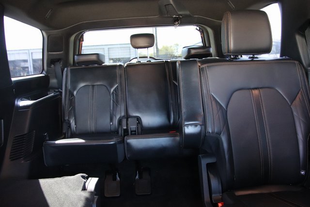 2023 Ford Expedition Platinum photo 15