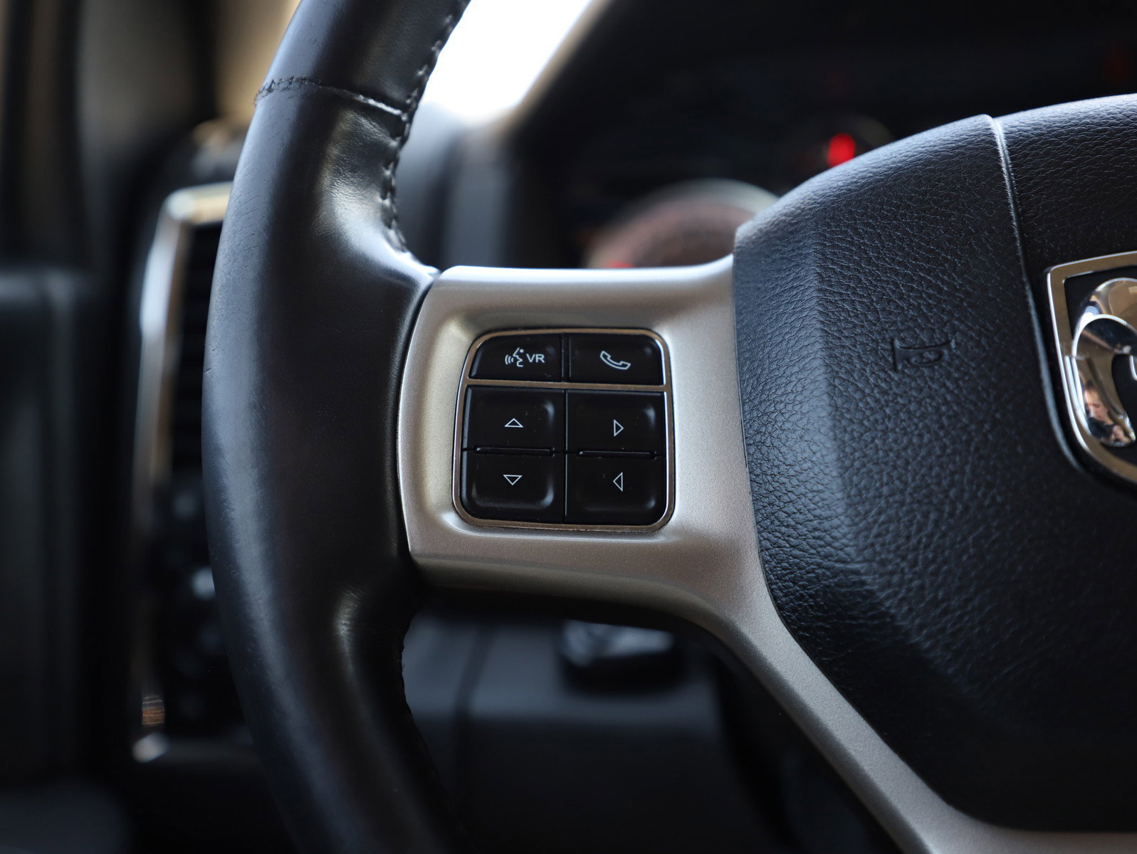 2018 Ram 2500 Laramie photo 21