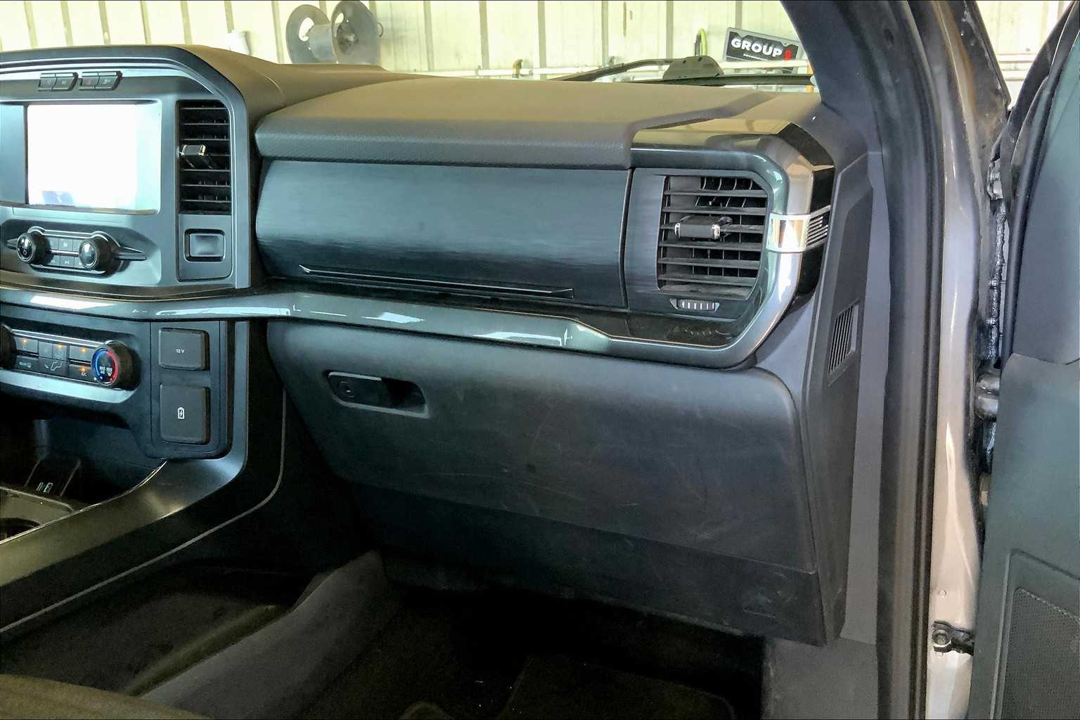 2021 Ford F-150 XL photo 16