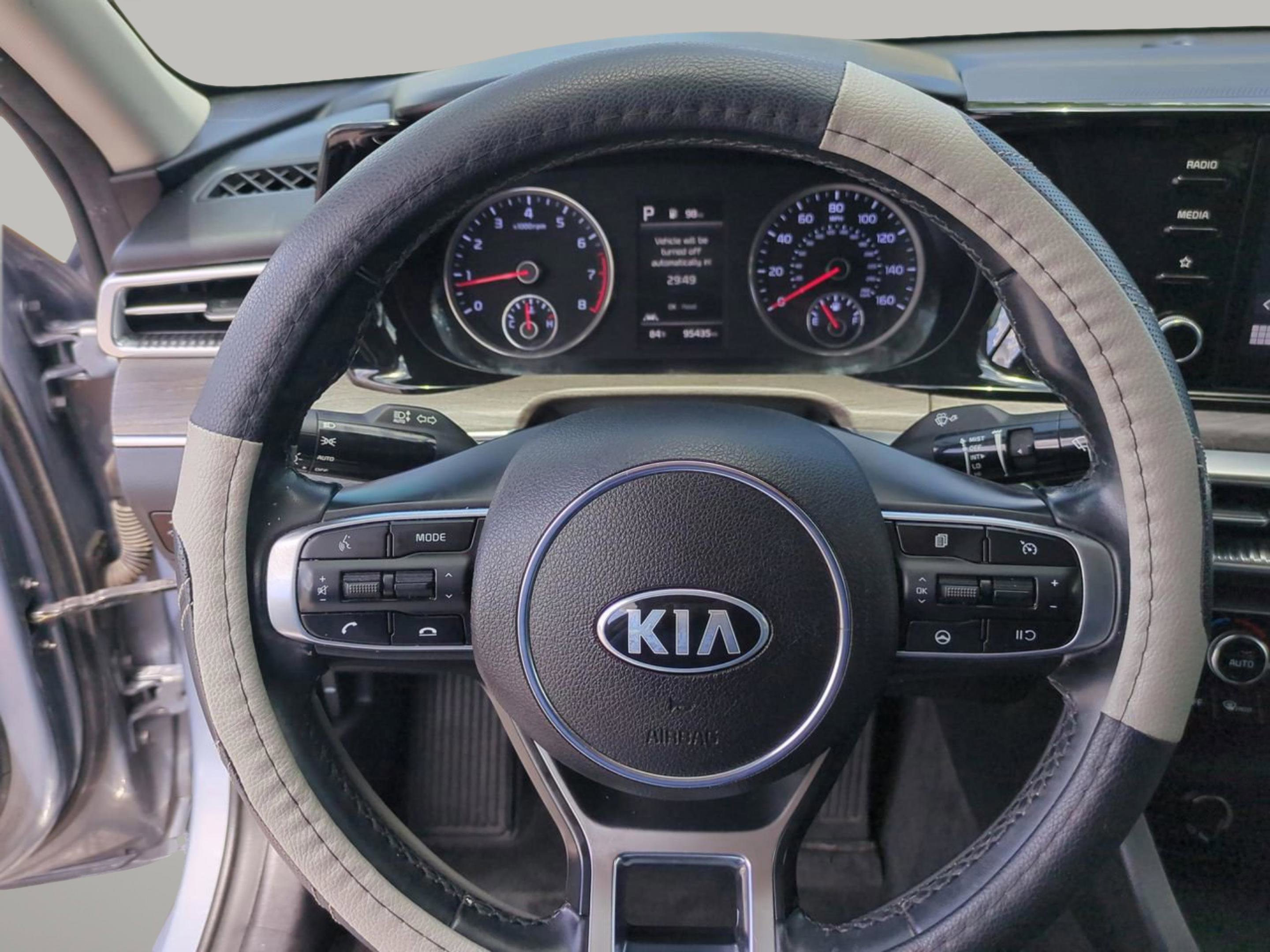 2021 Kia K5 EX photo 27