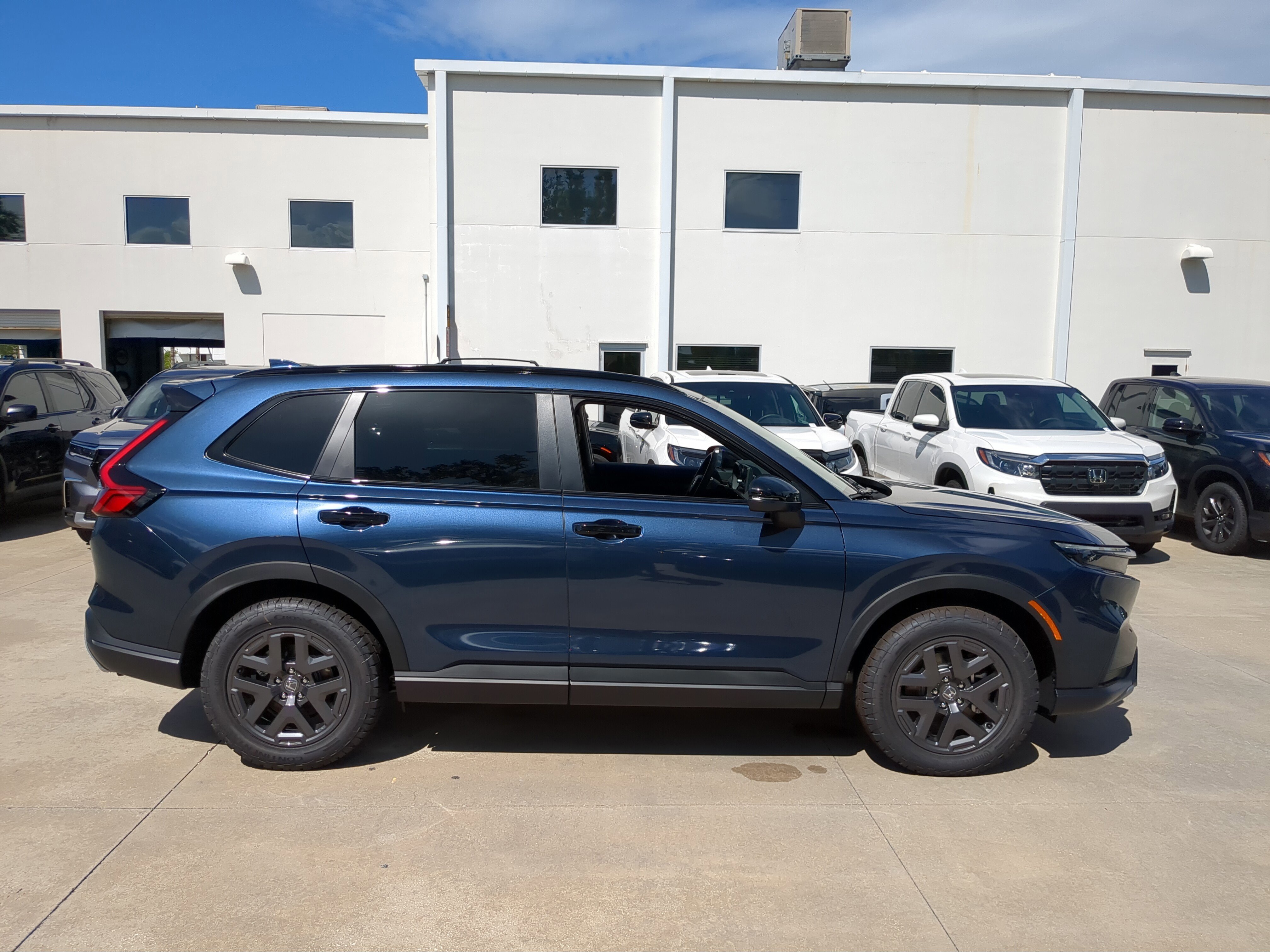 2026 Honda CR-V Hybrid photo 3