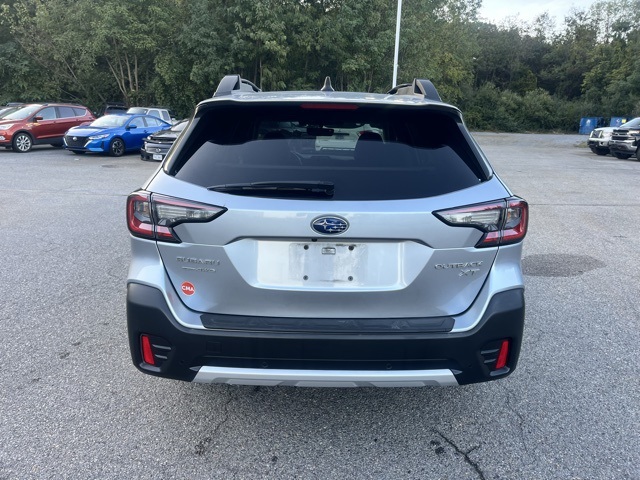 2022 Subaru Outback Limited XT photo 6