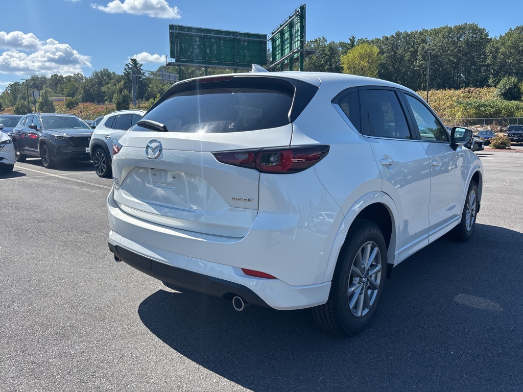 2025 Mazda CX-5 2.5 S Preferred photo 3