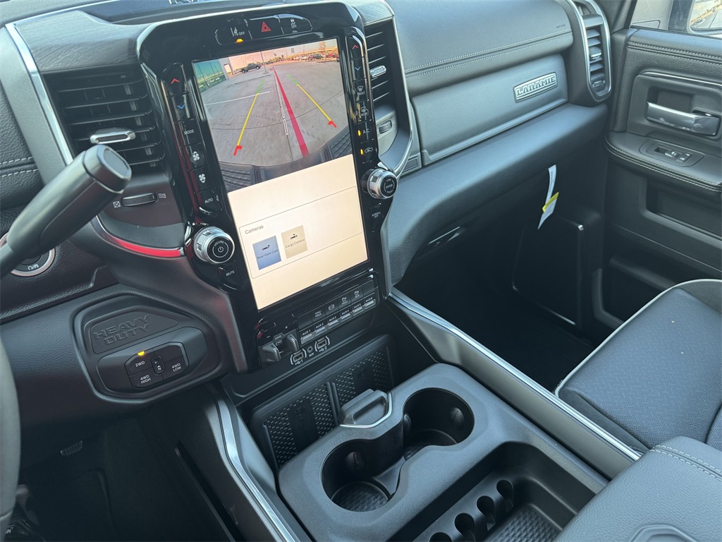 2025 Ram 2500 Laramie photo 24