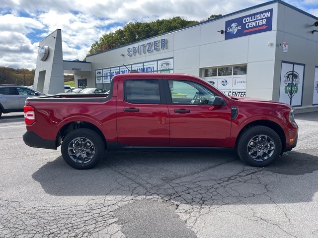 2025 Ford Maverick XLT photo 3