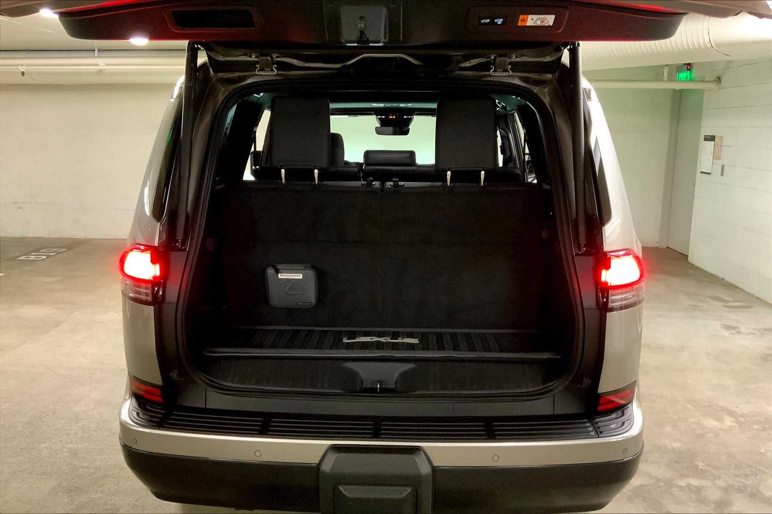 2024 Lexus GX 550 Premium photo 31
