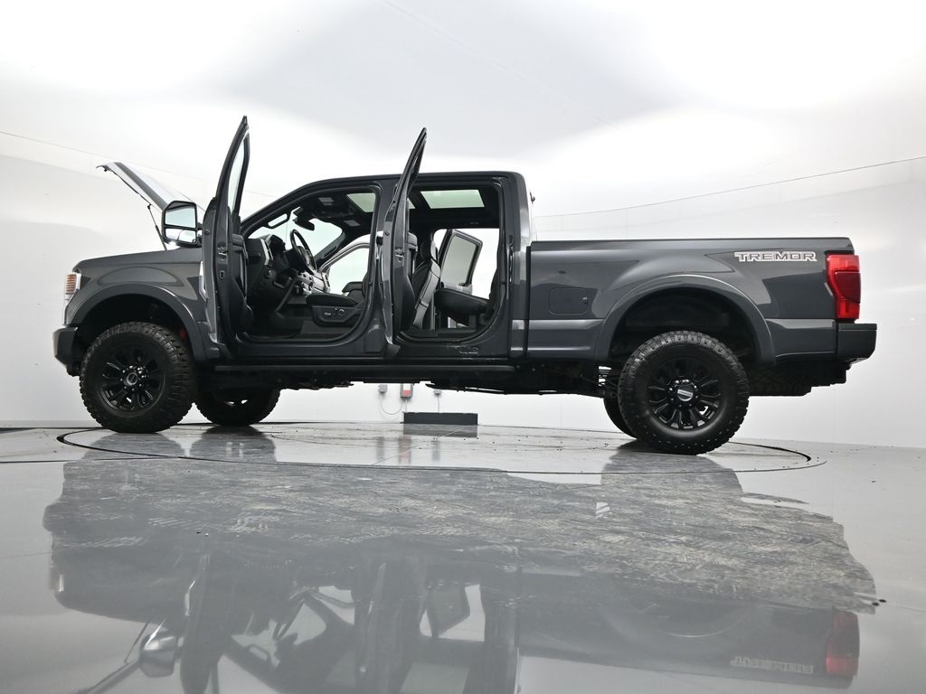 2021 Ford F-350 photo 61