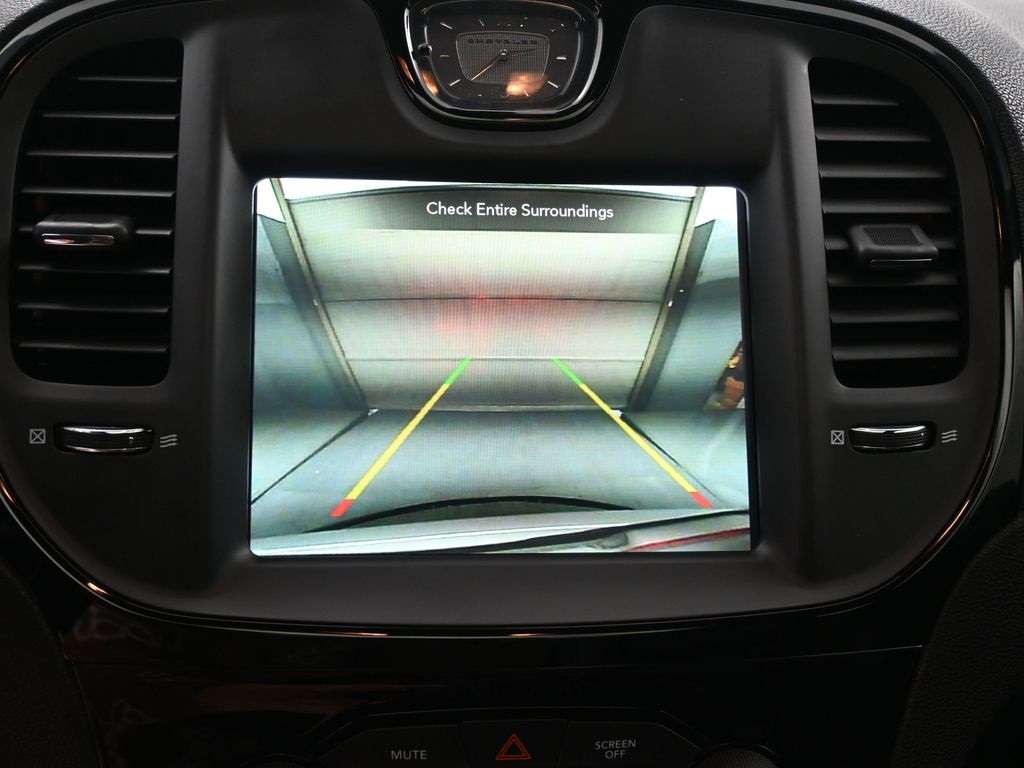 2023 Chrysler 300 S photo 3