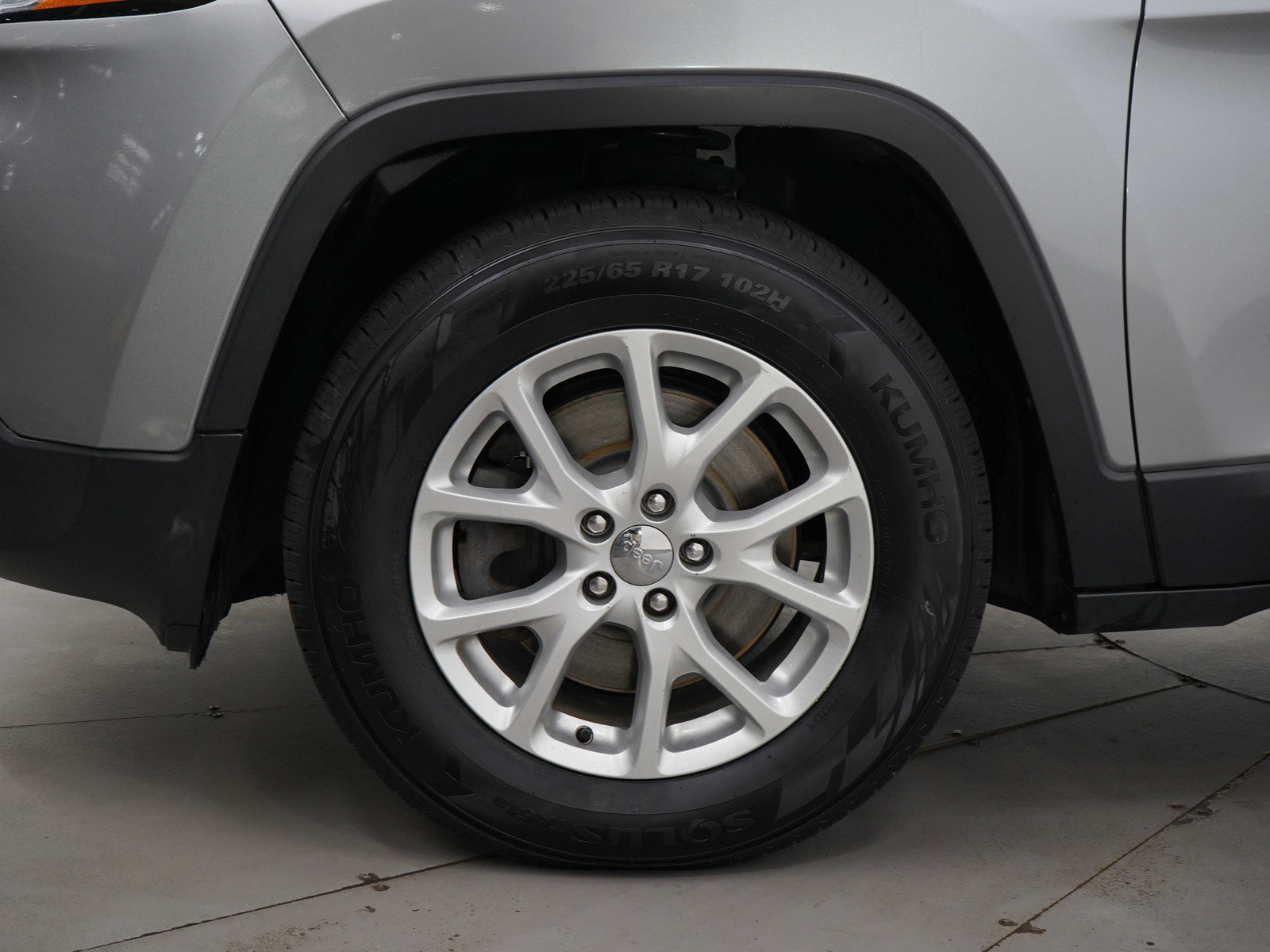 2014 Jeep Cherokee Latitude photo 26