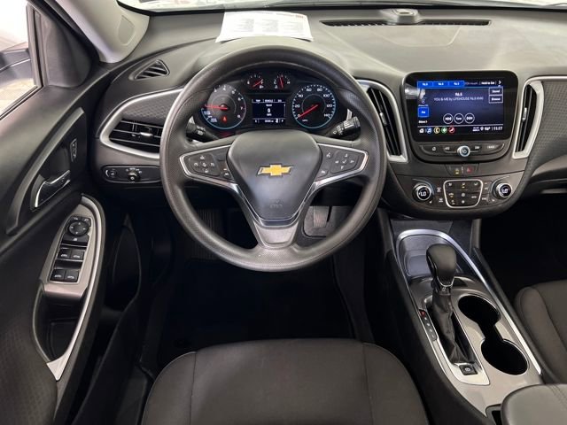 2023 Chevrolet Malibu 1LT photo 8