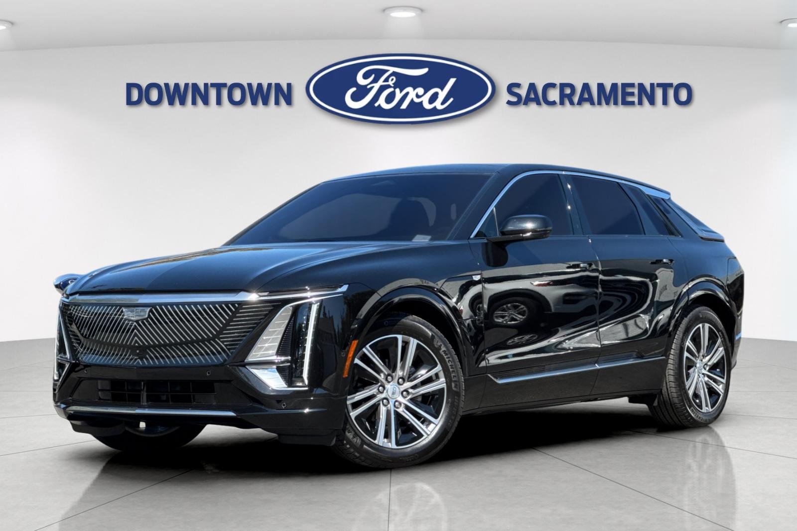 Used 2025 Cadillac LYRIQ Luxury 2 with VIN 1GYKPRRL7SZ310550 for sale in Sacramento, CA